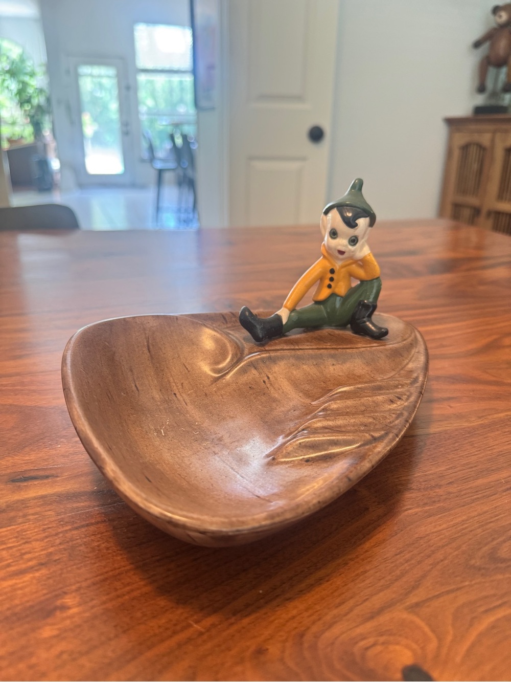 Vintage 1968 Ceramic Elf on Leaf Trinket Dish/Plate Brown, Green, Yellow